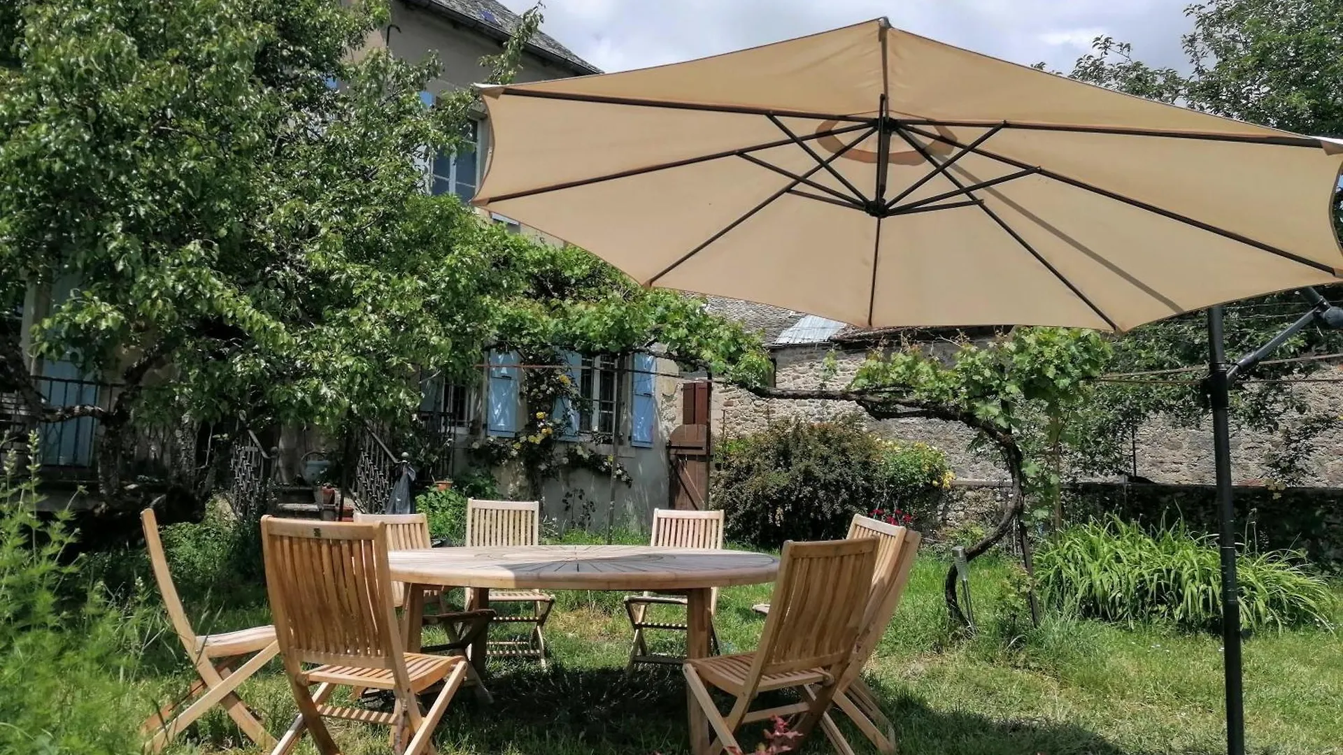 Holiday home Gite Le Temps Serene Vabre-Tizac
